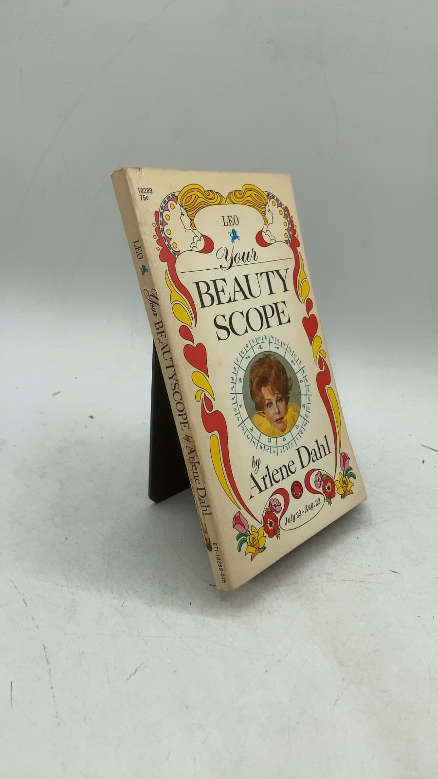 Your Beauty Scope by Arlene Dahl - front cover