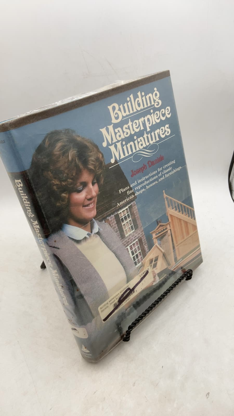 Building Masterpiece Miniatures by Joseph Daniele - front cover