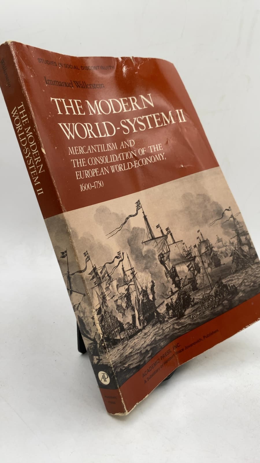 The Modern World-System II: Mercantilism and the Consolidation of the European World-Economy, 1600-1750 by Immanuel Wallerstein - front cover