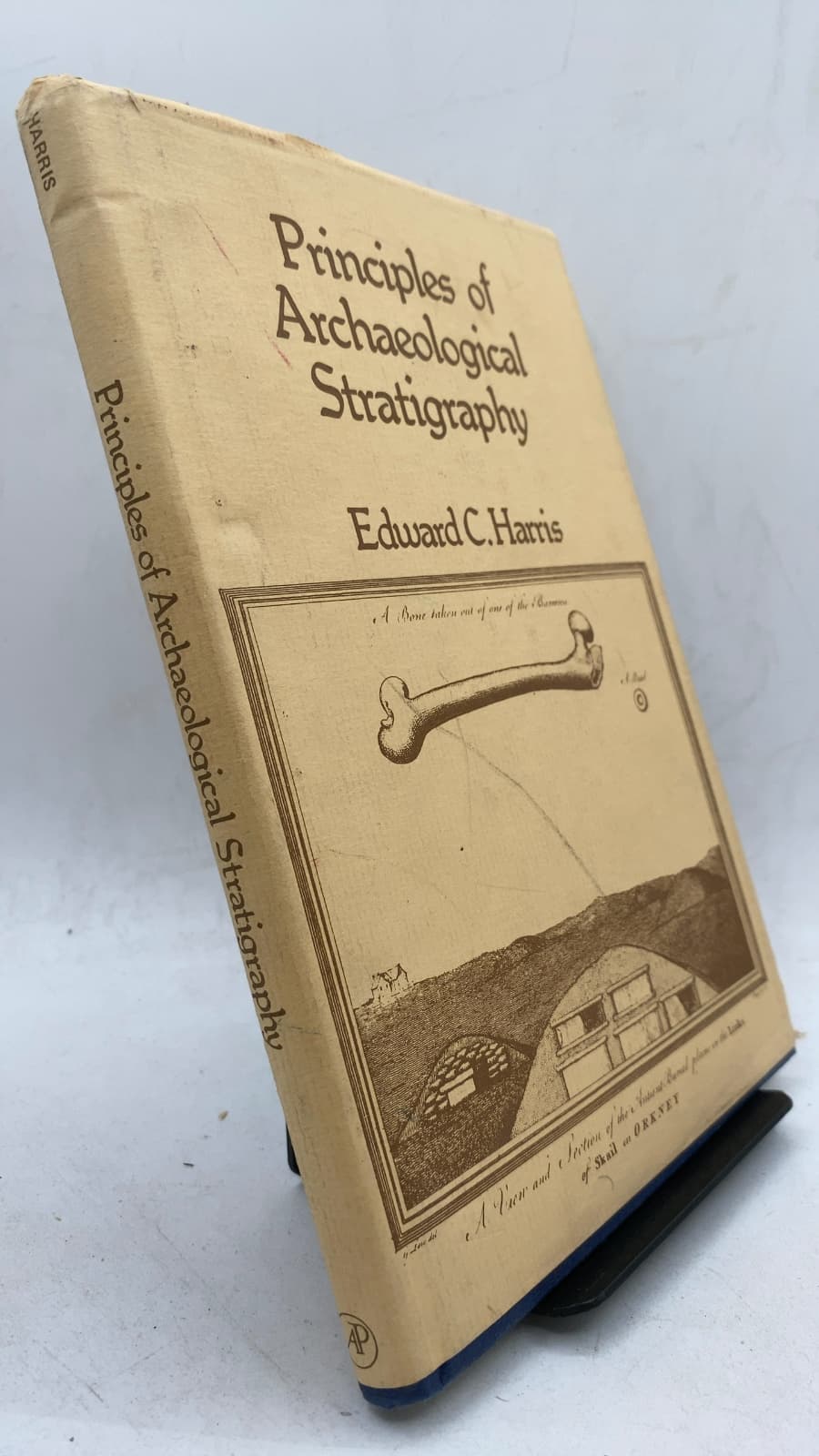 Principles of Archaeological Stratigraphy by Edward C. Harris - front cover
