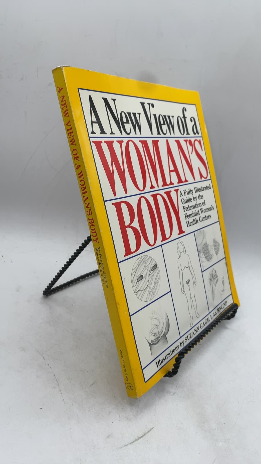 A New View of a Woman's Body by Federation of Feminist Women's Health Centers - front cover