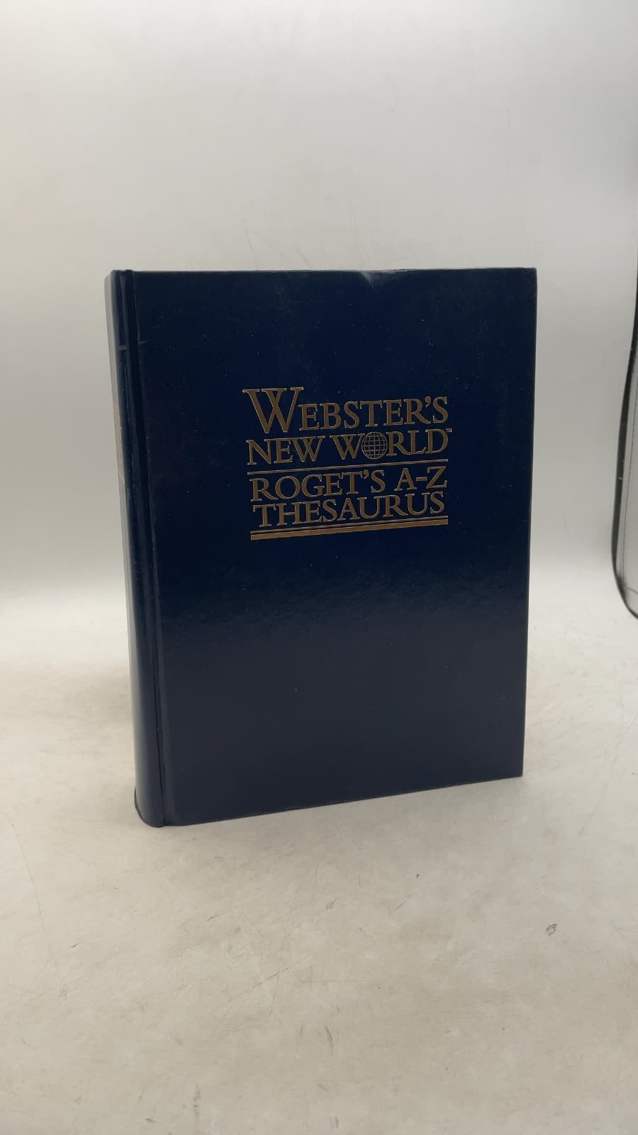 Webster's New World Roget's A-Z Thesaurus by Charlton Laird and the Editors of Webster's New World Dictionaries - front cover