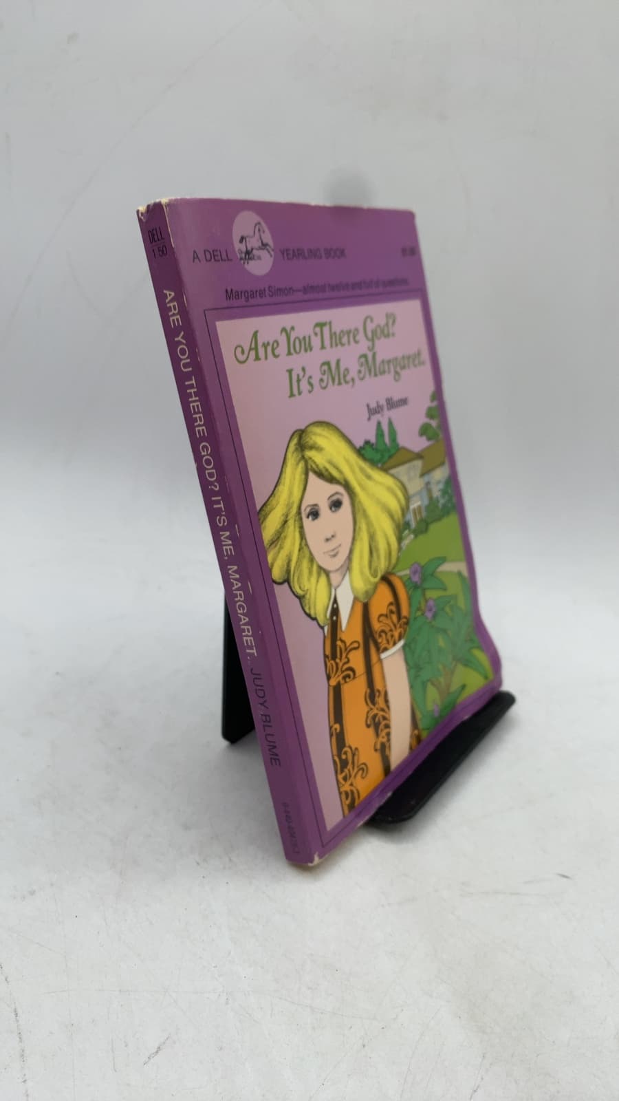 Are You There God? It's Me, Margaret. by Judy Blume - front cover