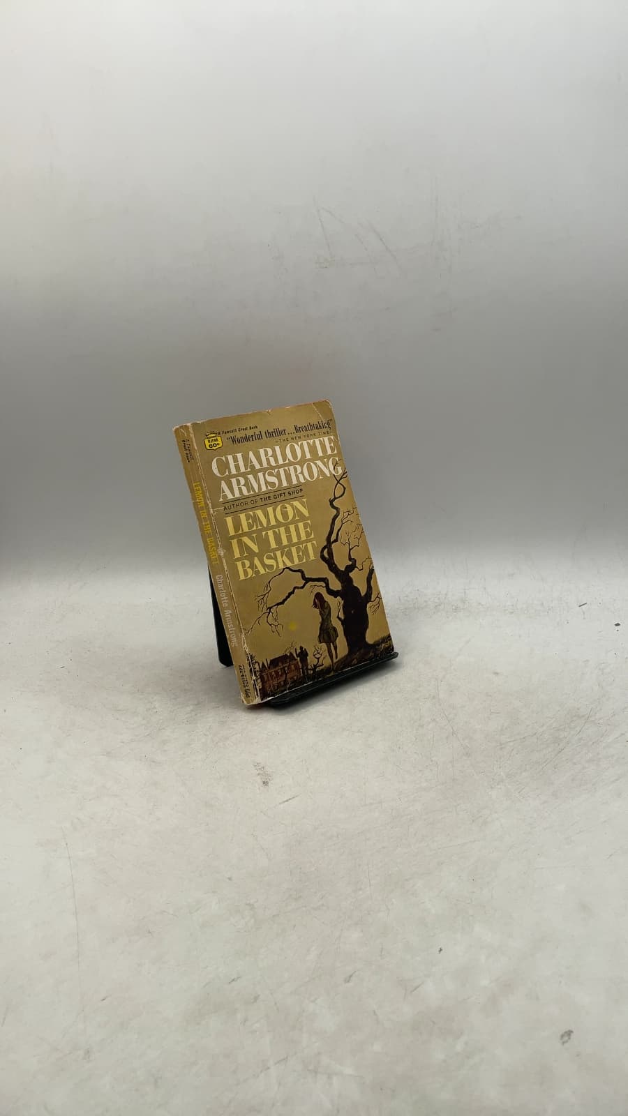 Lemon in the Basket by Charlotte Armstrong - front cover