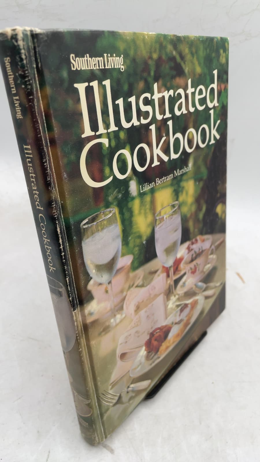 Southern Living Illustrated Cookbook by Lillian Bertram Marshall - front cover