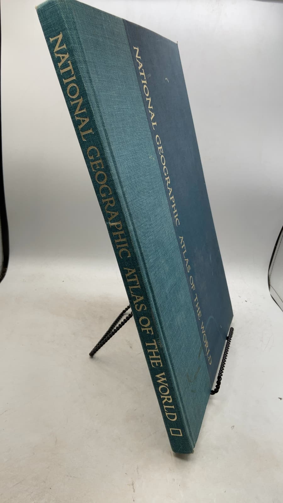 National Geographic Atlas OF THE World by Melvin M. Payne, Melville Bell Grosvenor, Gilbert M. Grosvenor - front cover