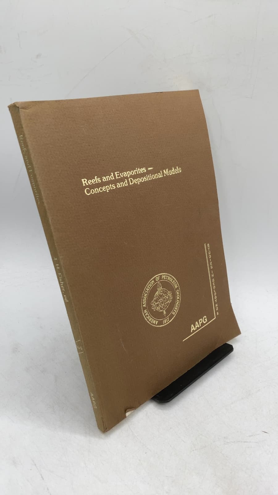 Reefs and Evaporites — Concepts and Depositional Models by James H. Fisher (editor) - front cover