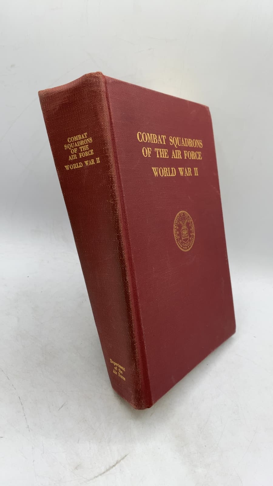 Combat Squadrons OF THE AIR Force World WAR II by Maurer Maurer - front cover