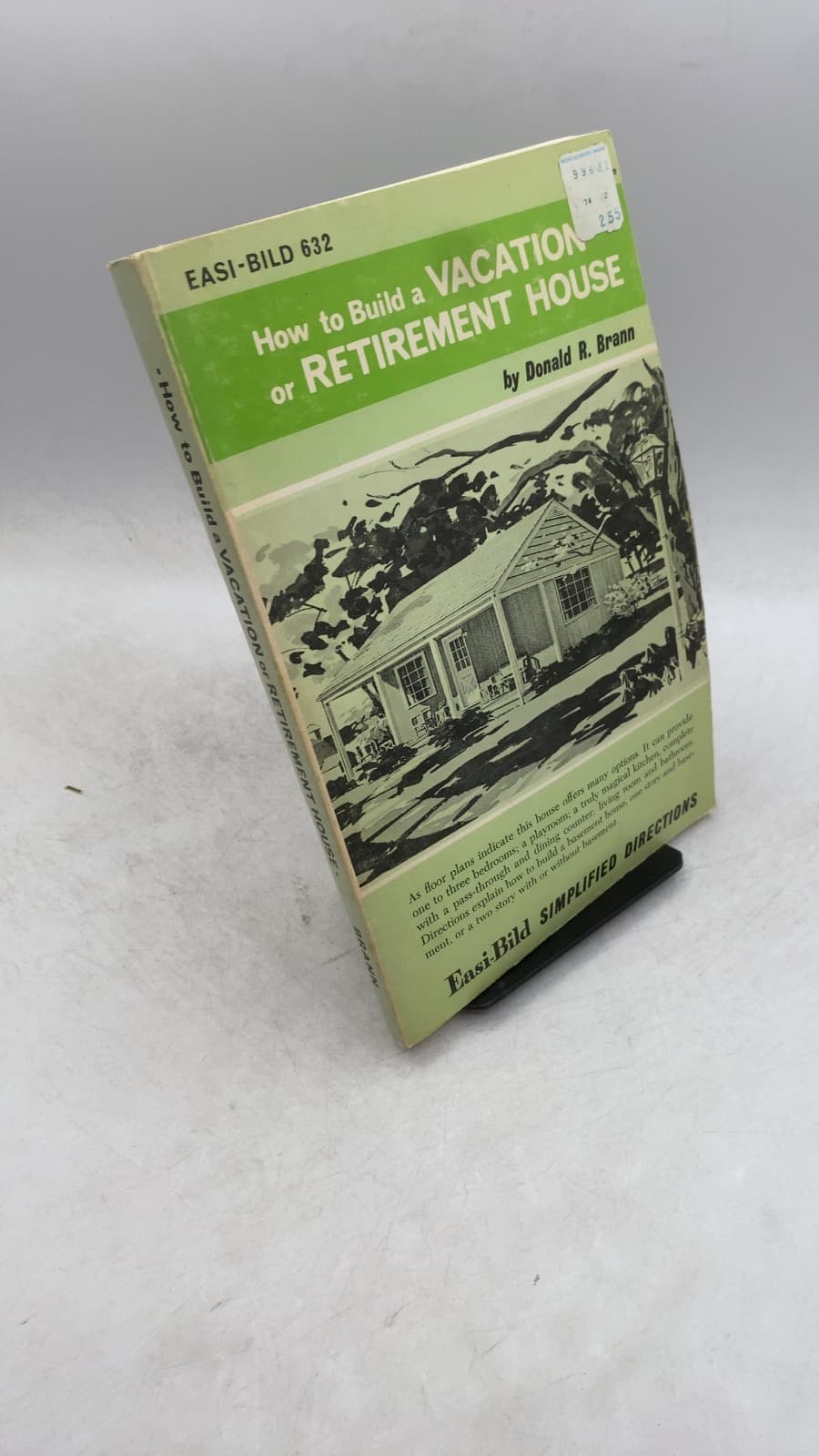 How to Build a Vacation or Retirement House by Donald R. Brann - front cover