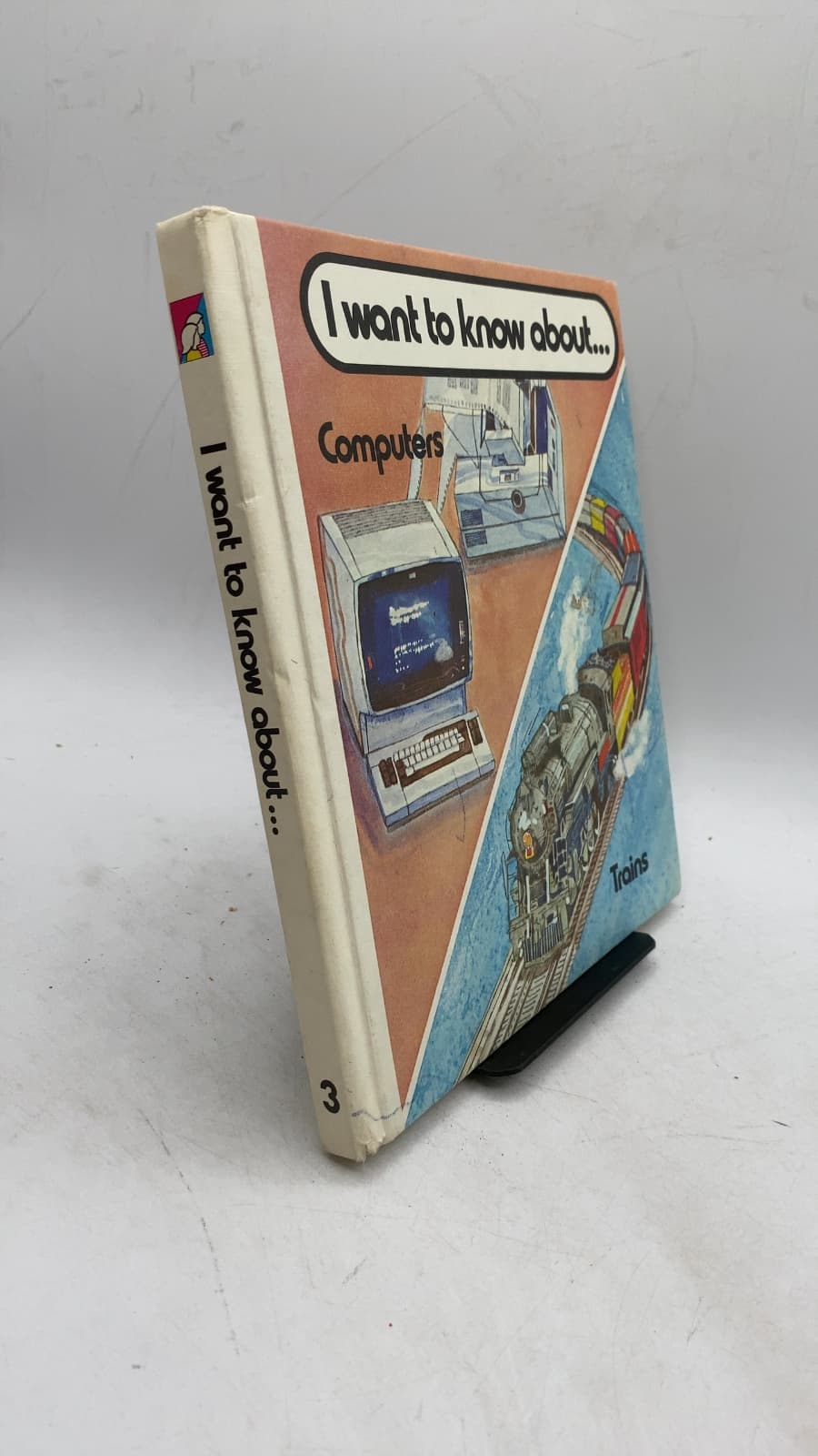 A New True Book: Trains by Ray Broekel - front cover