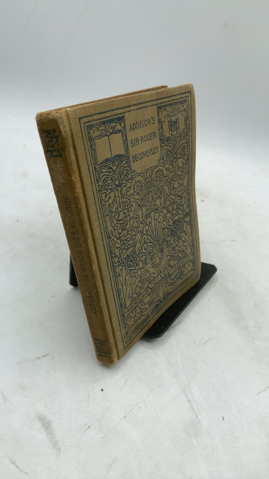 Sir Roger De Coverley: Essays from The Spectator by Addison and Steele - front cover