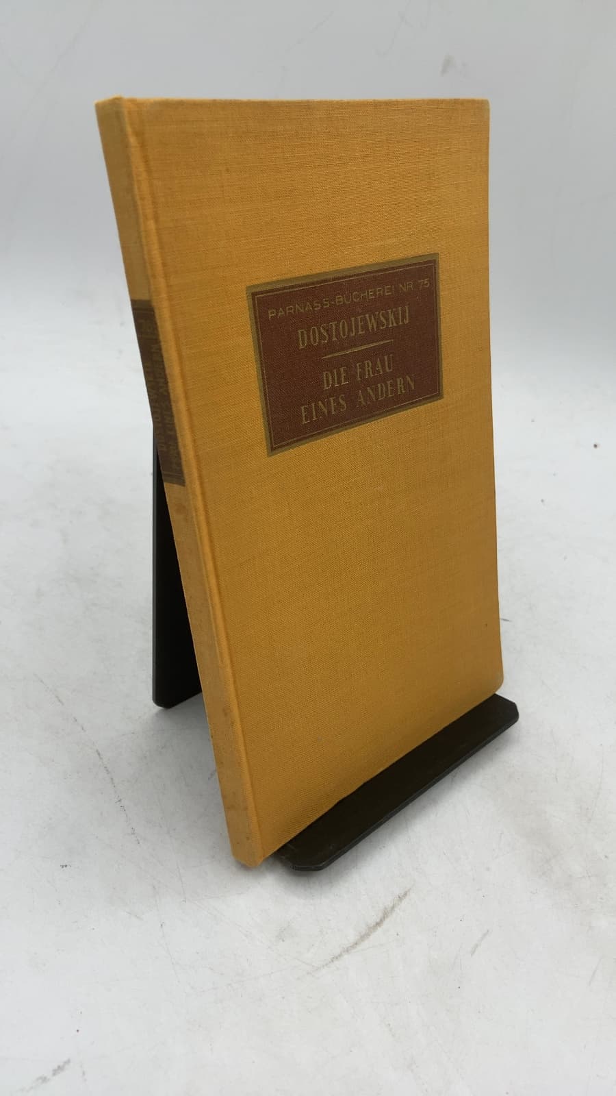 Die Frau eines Andern oder Der Mann unter dem Bett by F. M. Dostojewskij - front cover