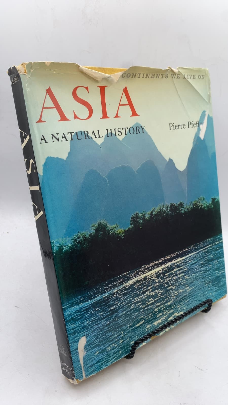Asia: A Natural History by Pierre Pfeffer - front cover