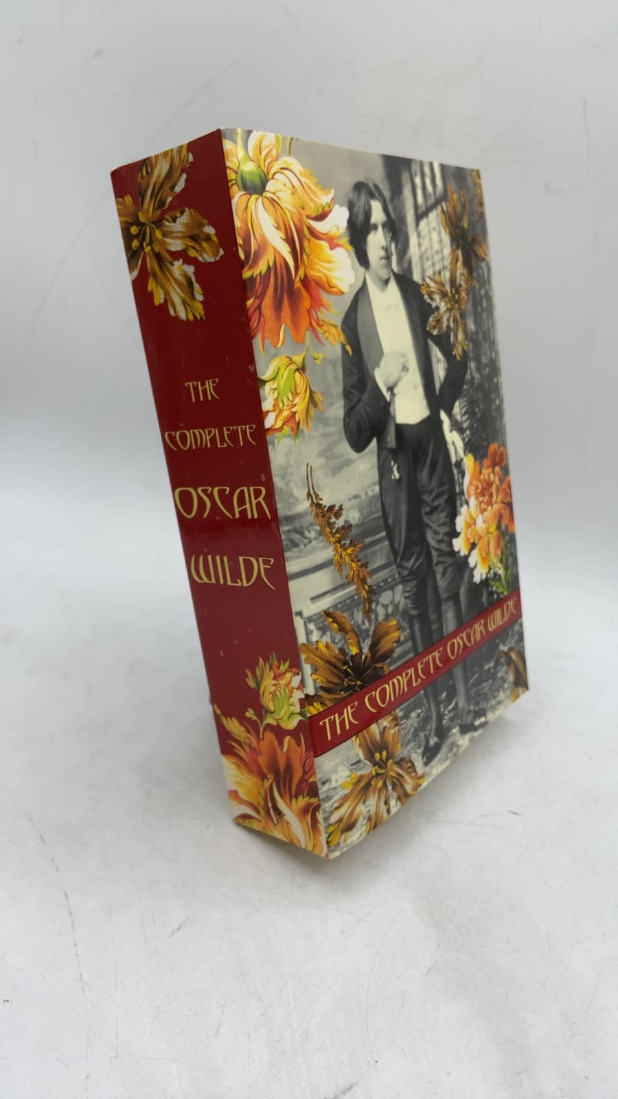 The Complete Oscar Wilde: The Complete Stories, Plays and Poems of Oscar Wilde by Oscar Wilde - front cover