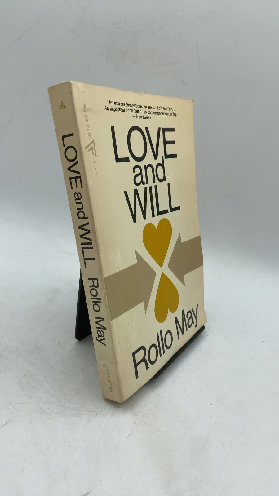 Love AND Will by Rollo MAY - front cover