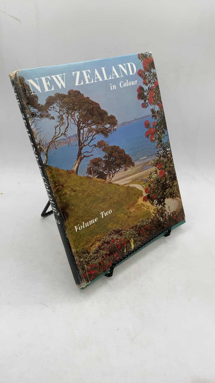 New Zealand in Colour—Volume Two by Kenneth and Jean Bigwood, John Pascoe - front cover