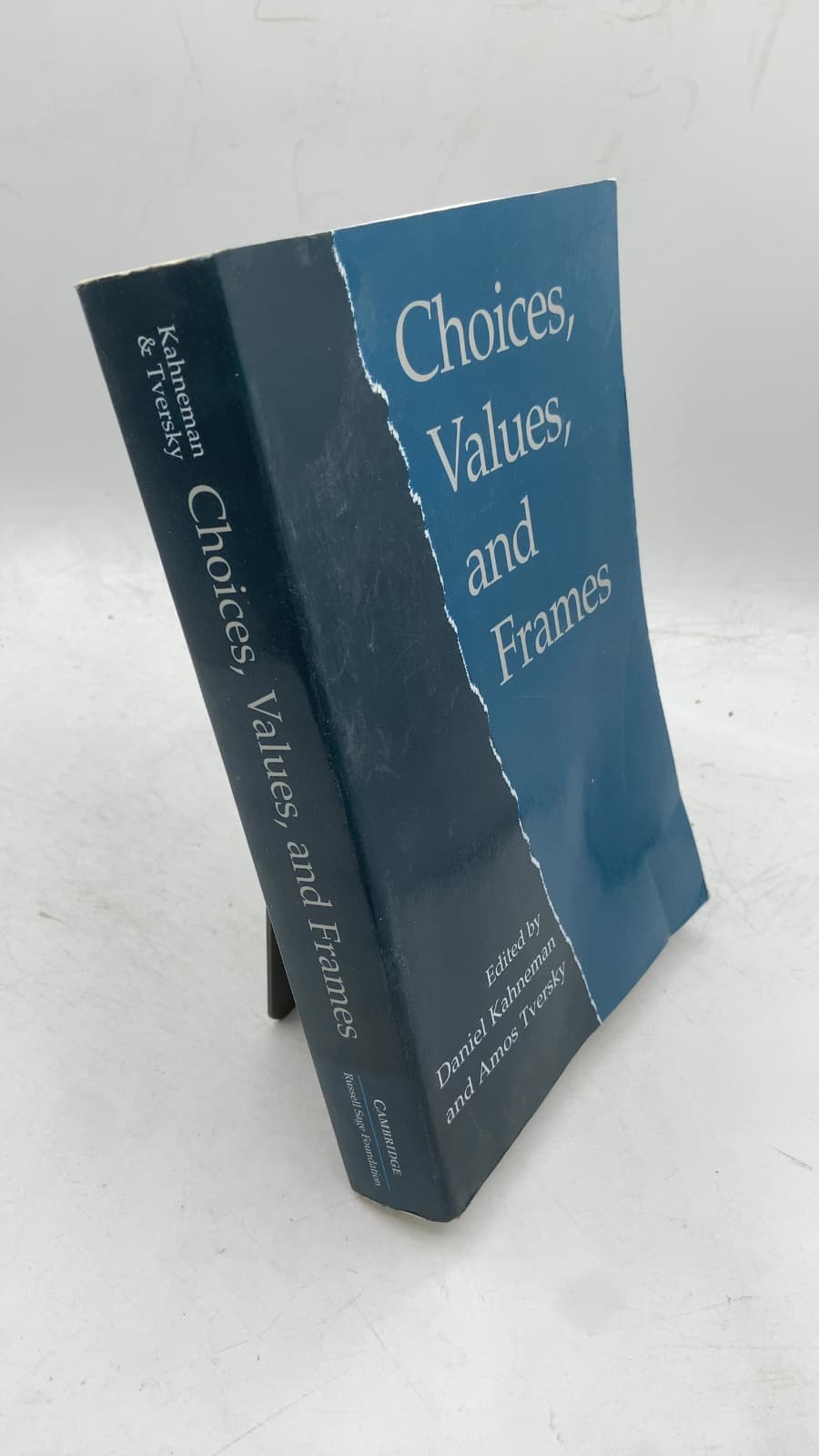 Choices, Values, and Frames by Daniel Kahneman and Amos Tversky - front cover