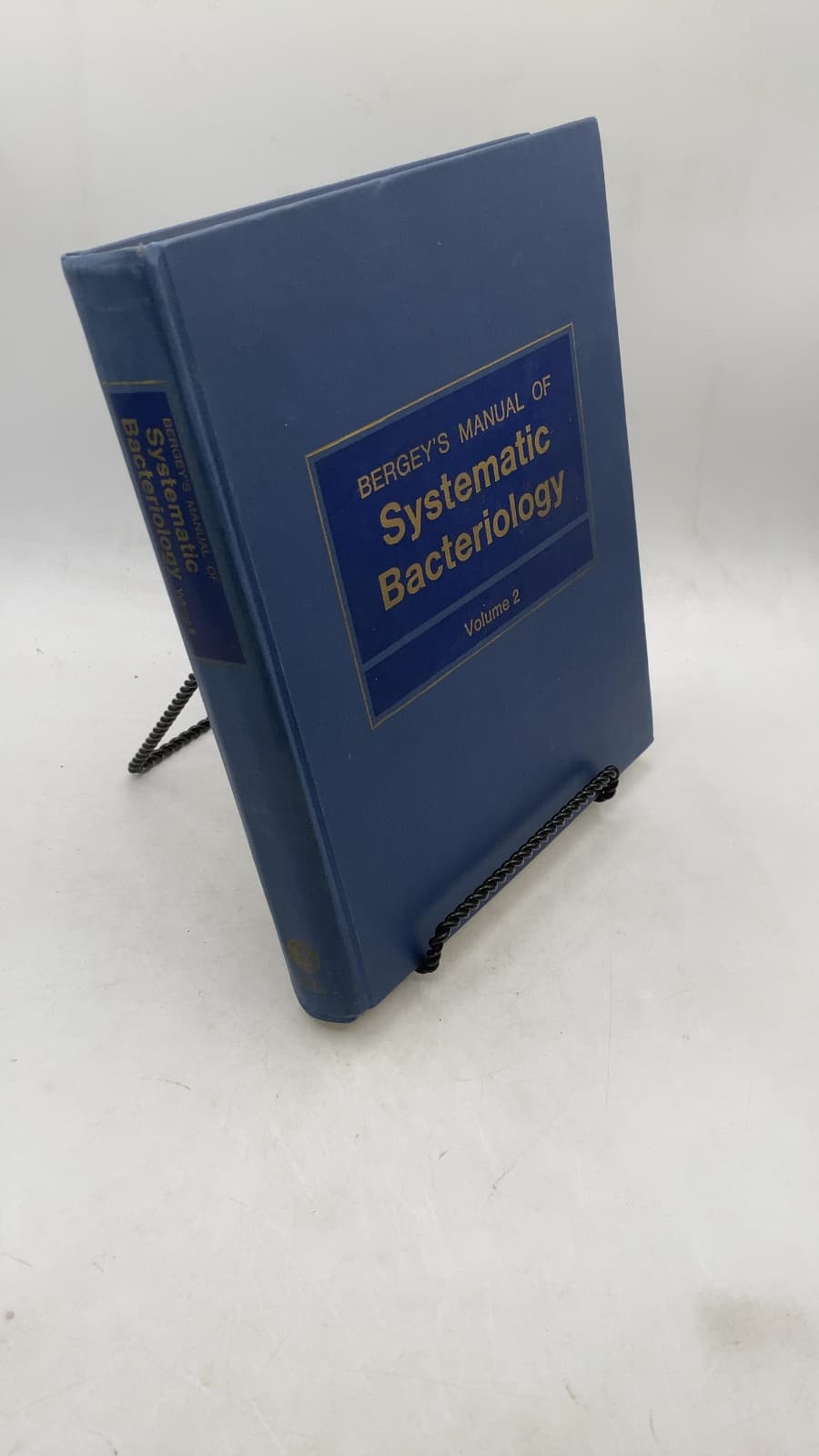 Bergey's Manual of Systematic Bacteriology Volume 2 by Peter H. A. Sneath, Nicholas S. Mair, M. Elisabeth Sharpe, John G. Holt - front cover
