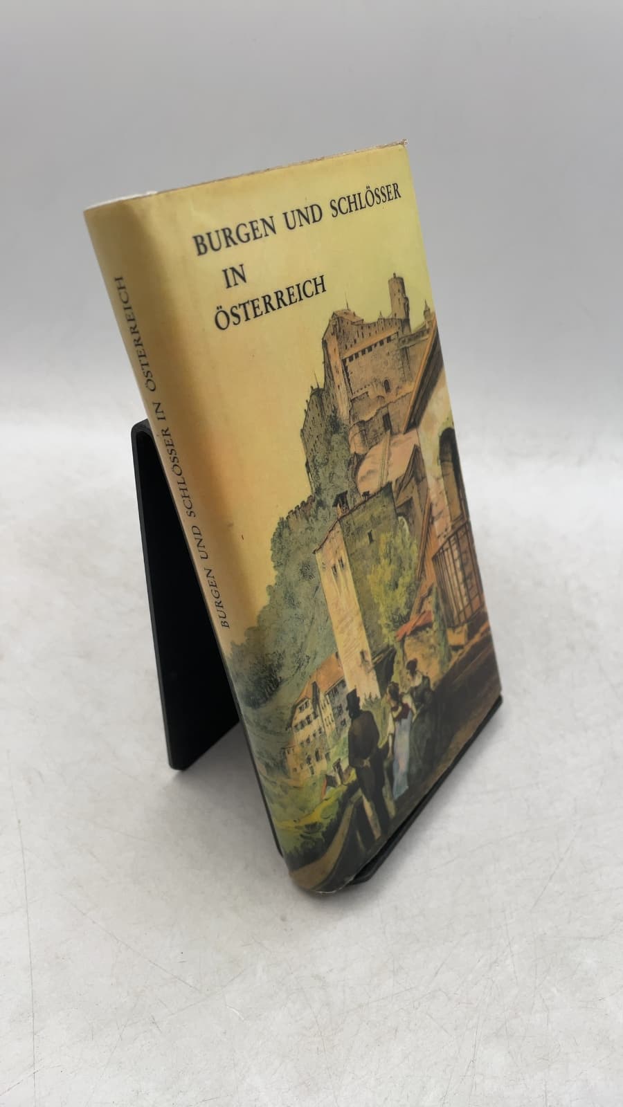 Burgen UND Schlösser IN Österreich - front cover