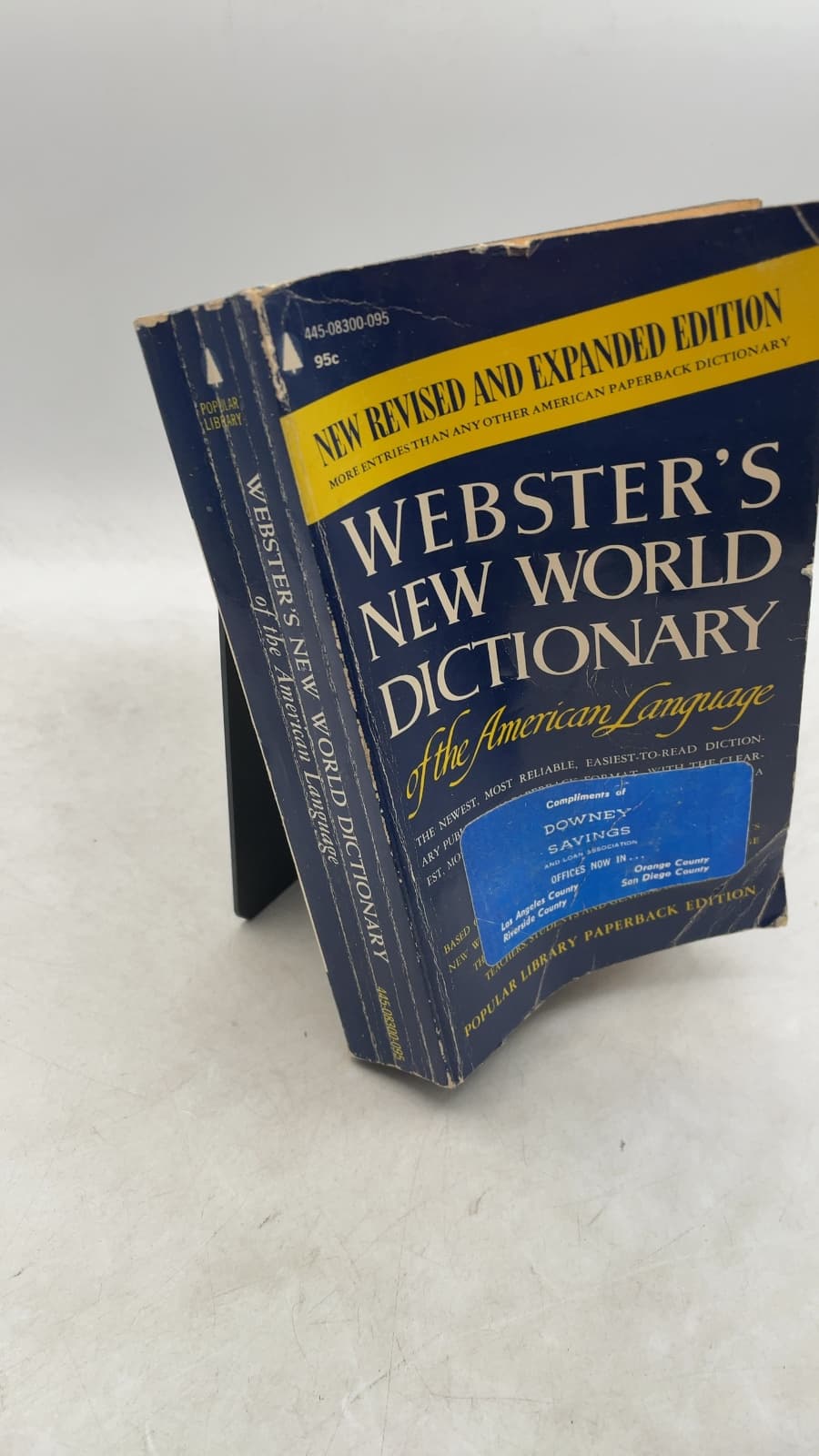 WEBSTER'S NEW WORLD DICTIONARY of the American Language by DAVID B. GURALNIK, Editor in Chief - front cover