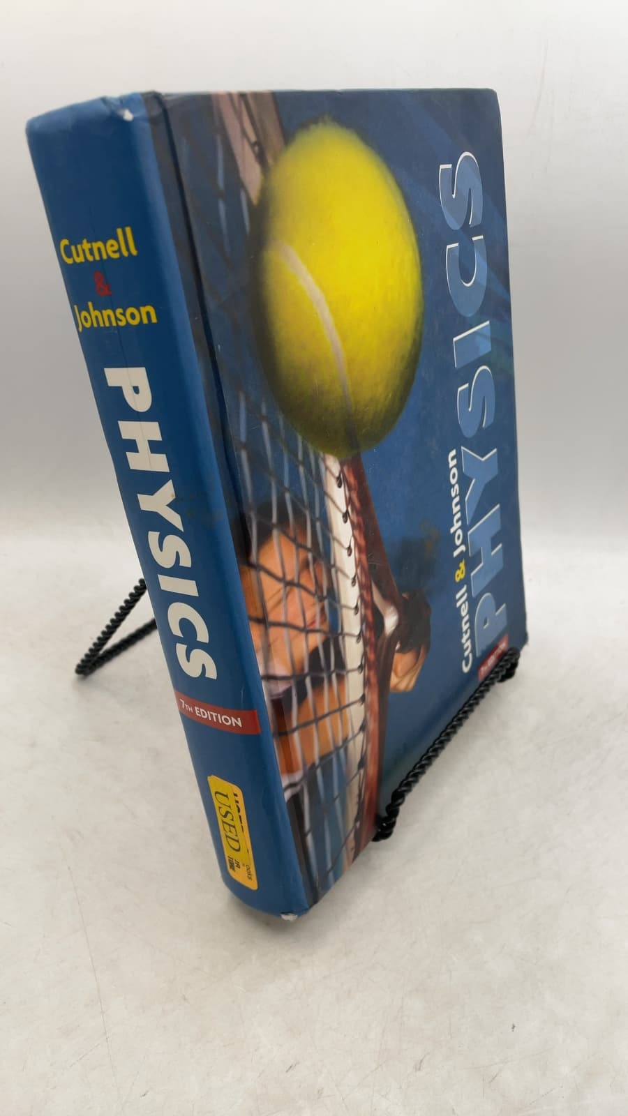 Physics, 7th Edition by John D. Cutnell & Kenneth W. Johnson - front cover