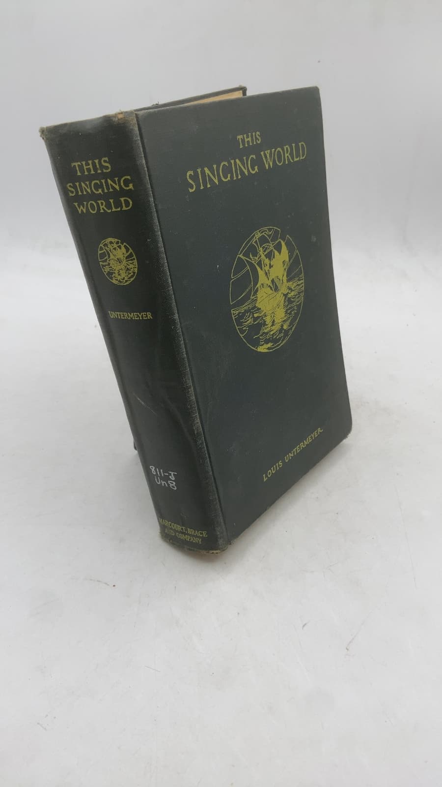 This Singing World for Younger Children by Louis Untermeyer - front cover