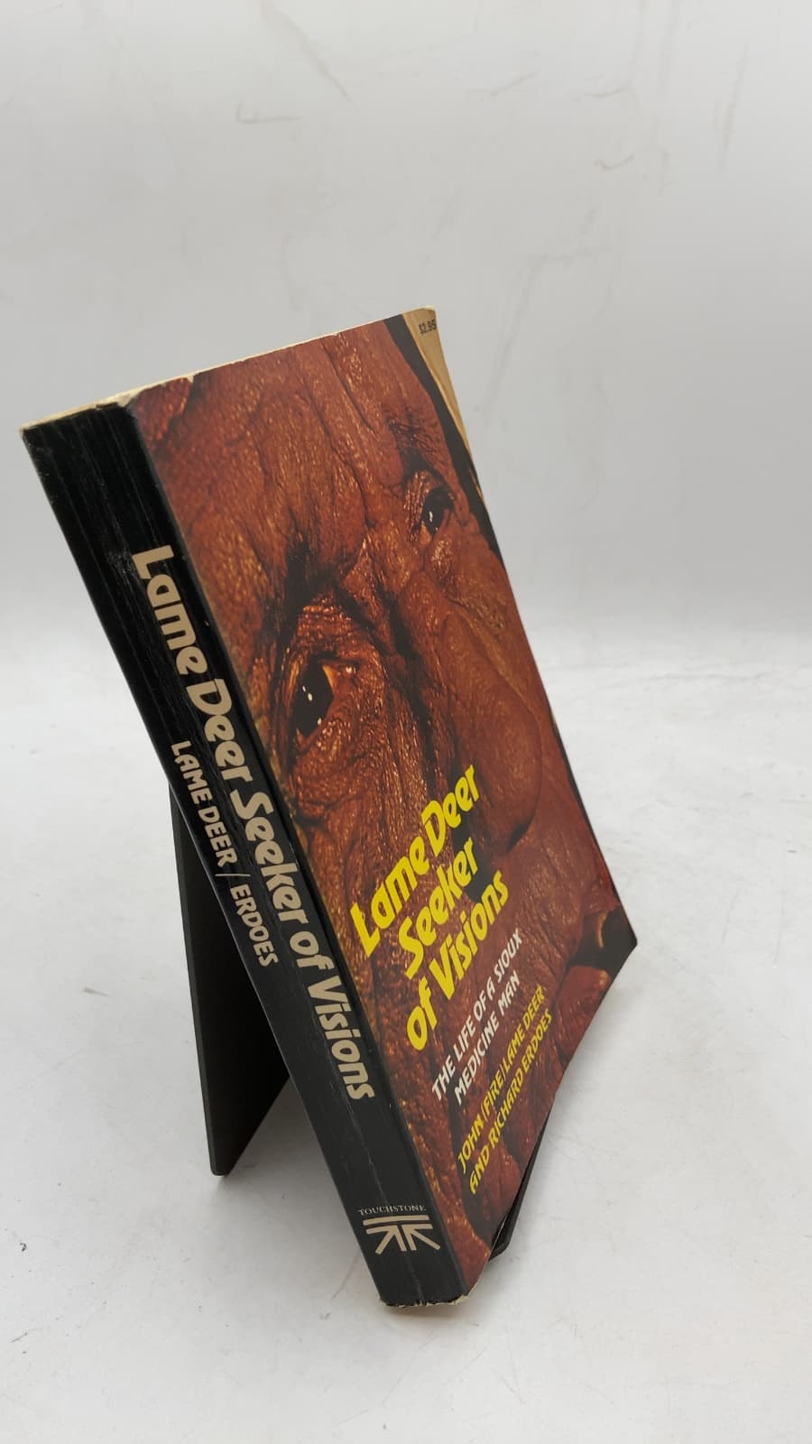 Lame Deer Seeker of Visions by John Fire/Lame Deer and Richard Erdoes - front cover