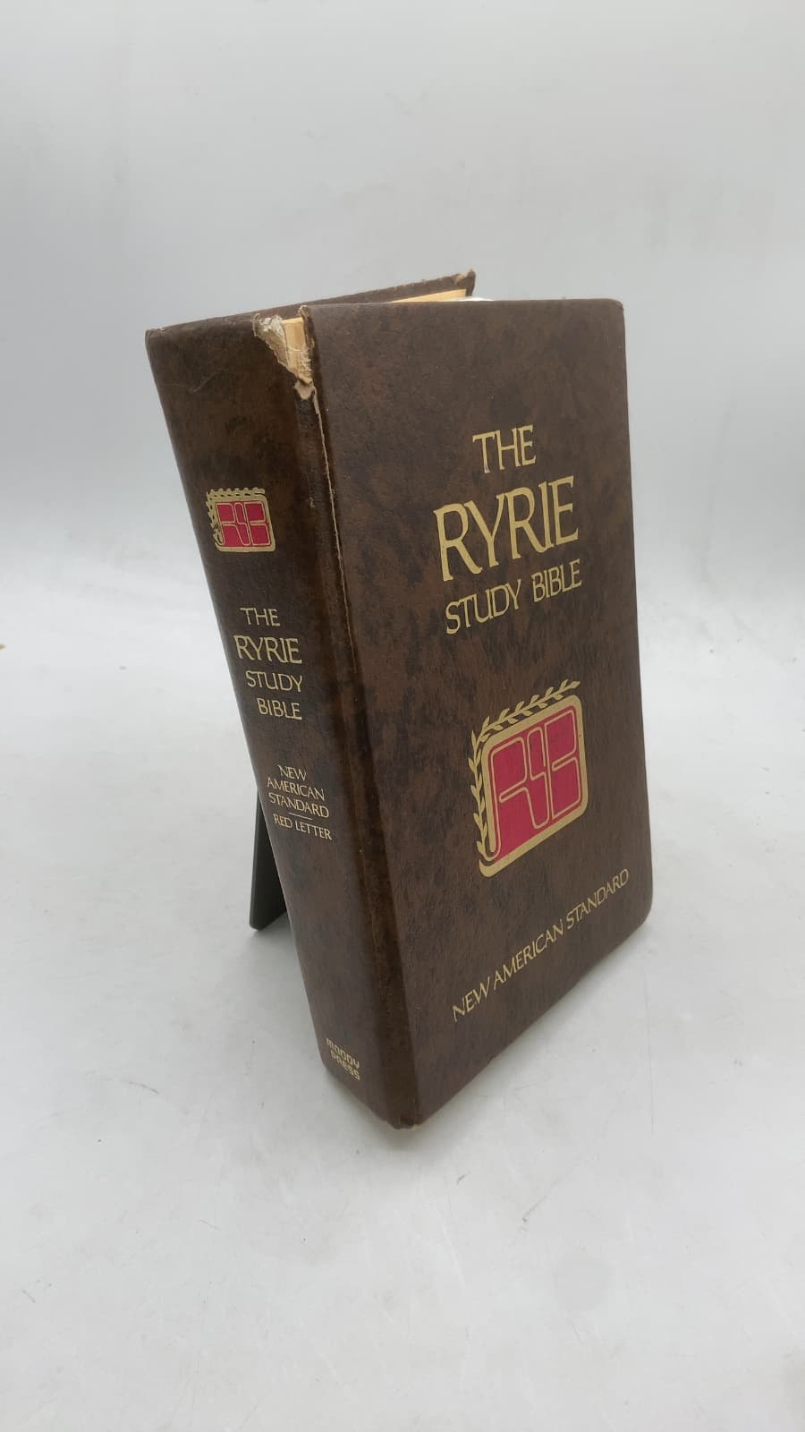 The Ryrie Study Bible: New American Standard Translation by Charles Caldwell Ryrie, Th.D., Ph.D. - front cover