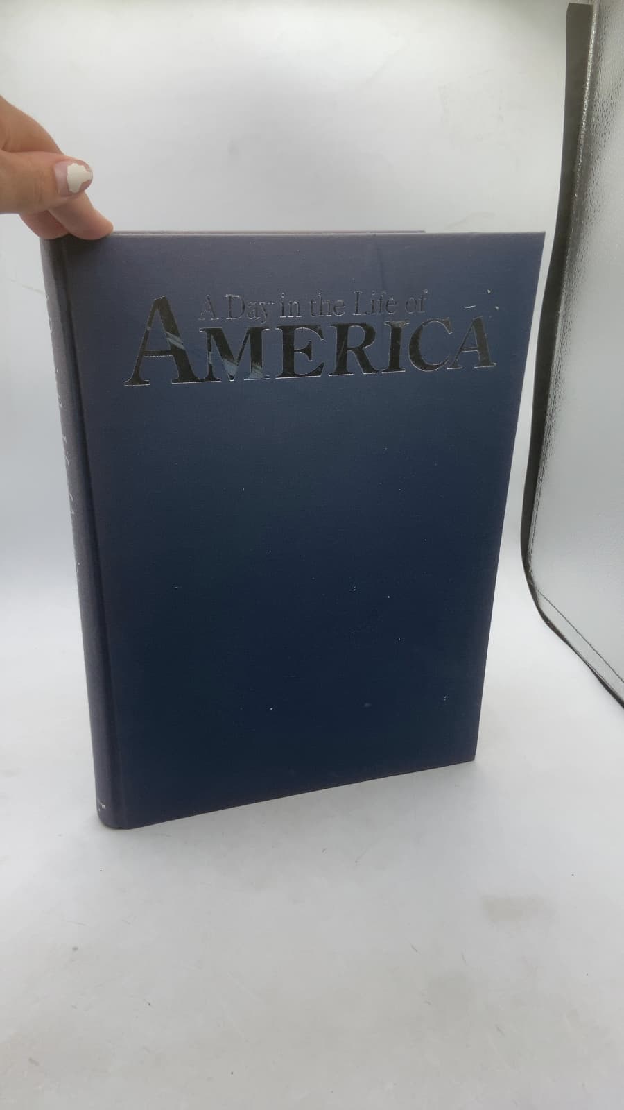 A Day in the Life of America by Rick Smolan and David Cohen (Project Directors) - front cover