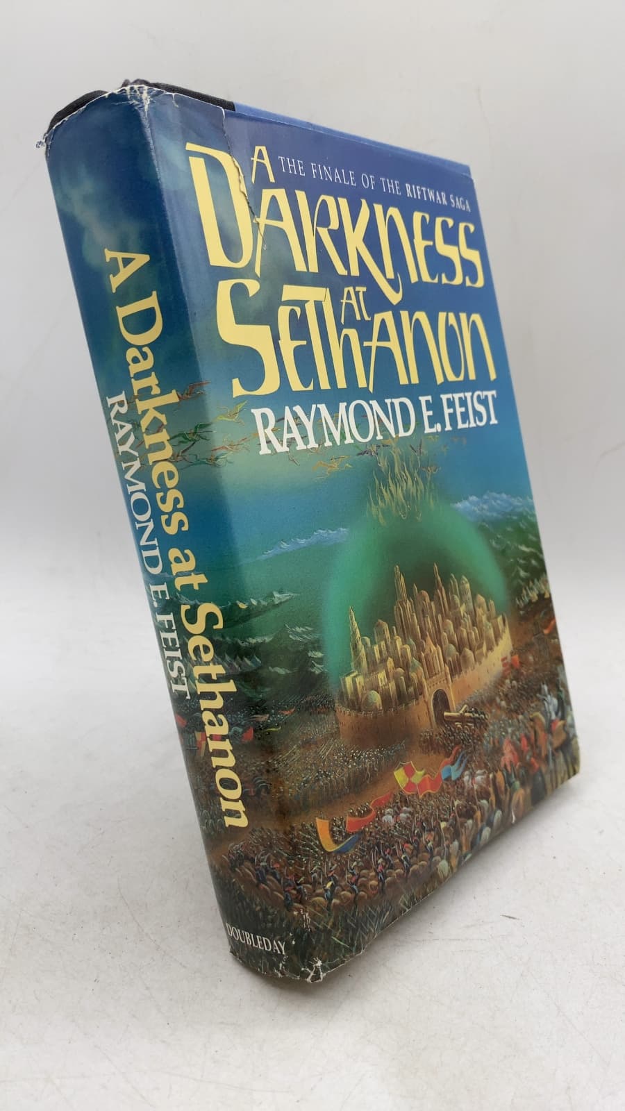 A Darkness at Sethanon by Raymond E. Feist - front cover