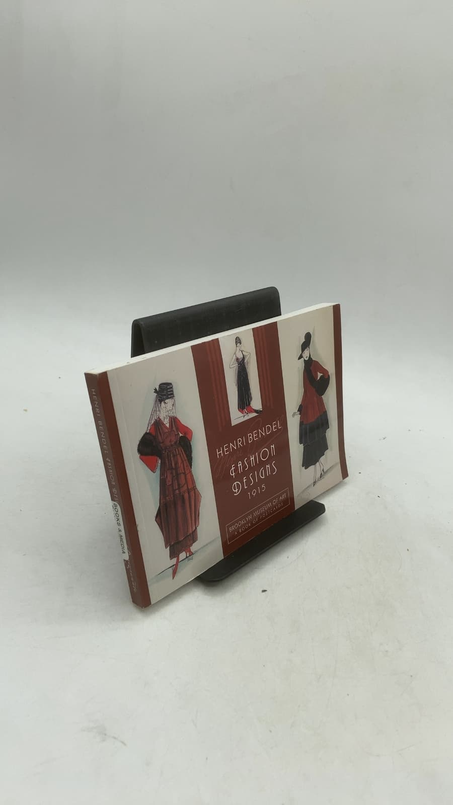 Henri Bendel Fashion Designs 1915: Brooklyn Museum of Art A Book of Postcards - front cover