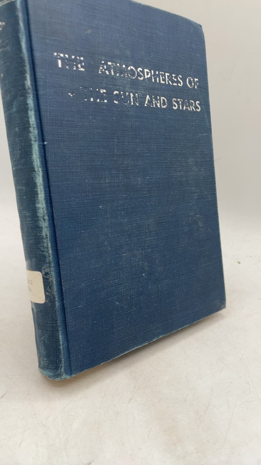 The Atmospheres of the Sun and Stars by Lawrence H. Aller - front cover